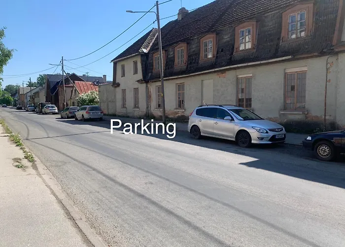 Paerna 4 - Centrum- 2 Bedrooms - 4 Bed شقة